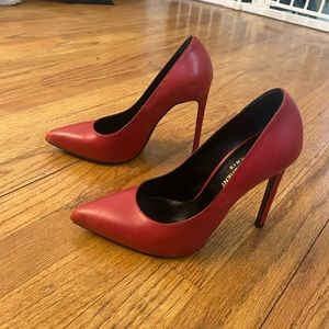 Saint Laurent Pointed-Toe Leather Pumps - size 6